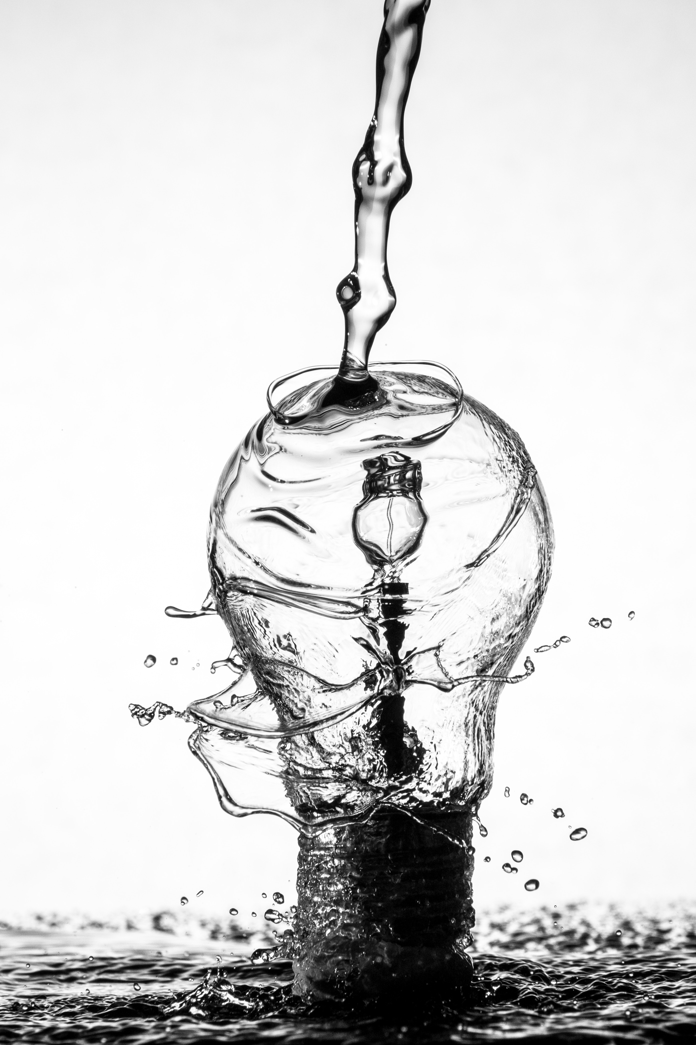 Idea Lightbulb photo by Sharon Pittaway on Unsplash